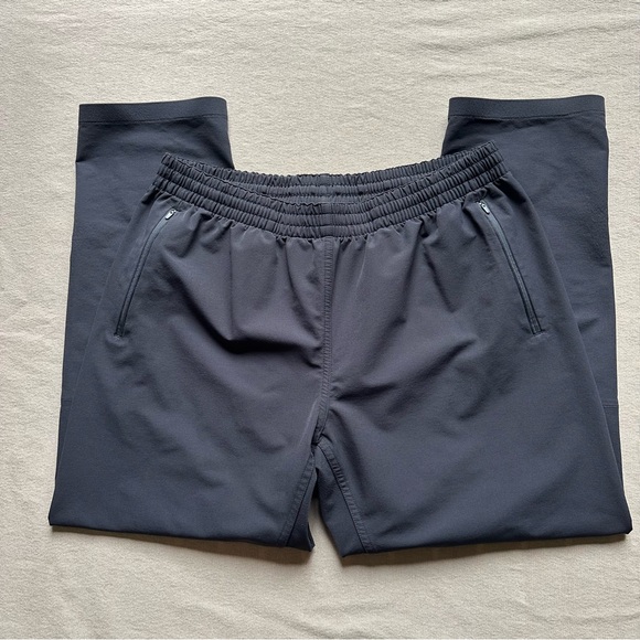 Outdoor Voices Women’s RecTrek 26" Black Pant - Picture 4 of 6